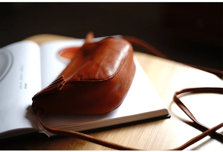 Taiwan Lee Kee Leather Goods Lee Kee original leather handmade Zhilin cow leather ancient leather shoulder bag -Mini small bag No. M2815 first layer cowhide bag leather original handmade leather leather goods