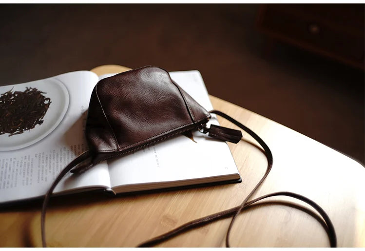 Taiwan Lee Kee Leather Goods Lee Kee original leather handmade Zhilin cow leather ancient leather shoulder bag -Mini small bag No. M2815 first layer cowhide bag leather original handmade leather leather goods