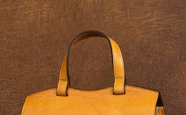 台灣李記皮具 李記 原創真皮手工 蜻蜓ボ蝴蝶浮花 頭層牛皮後背包 8C320號 頭層牛皮包包 皮革 原創手工真皮 皮件