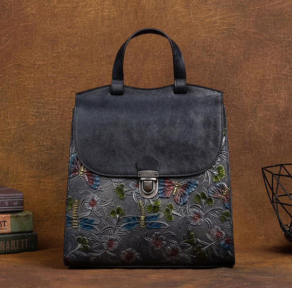 台灣李記皮具 李記 原創真皮手工 蜻蜓ボ蝴蝶浮花 頭層牛皮後背包 8C320號 頭層牛皮包包 皮革 原創手工真皮 皮件