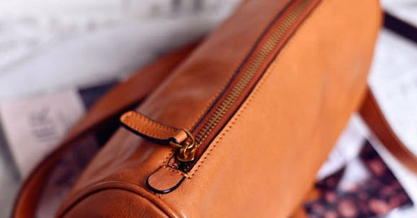Taiwan Lee Kee Leather Goods Lee Kee Original Handmade Leather Summer Saddle Shoulder Strap Saddle Bag No. F1223 Original Handmade Leather Leather Goods