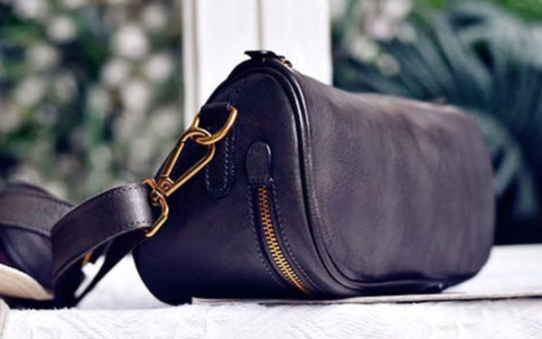 Taiwan Lee Kee Leather Goods Lee Kee Original Handmade Leather Summer Saddle Shoulder Strap Saddle Bag No. F1223 Original Handmade Leather Leather Goods