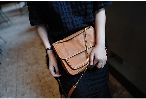 Taiwan Lee Kee Leather Goods Lee Kee Original Handmade Leather Tanned Leather Chain Postman Small Square Bag M6207 First Layer Cowhide Bag Leather Original Handmade Leather Leather Goods