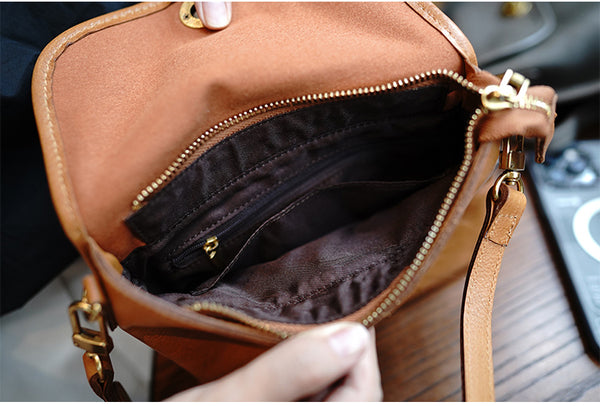 Taiwan Lee Kee Leather Goods Lee Kee original genuine leather handmade dumpling-shaped small square bag square bag M2902 first layer cowhide bag leather original handmade genuine leather leather goods