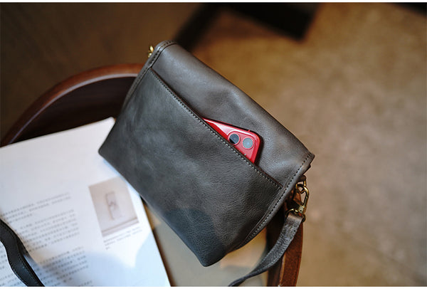 Taiwan Lee Kee Leather Goods Lee Kee original handmade genuine leather dumpling-shaped small square bag square bag M2902 first layer cowhide bag leather original handmade genuine leather leather goods