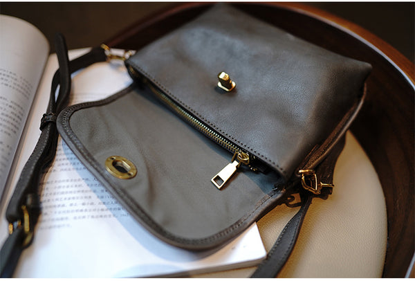 Taiwan Lee Kee Leather Goods Lee Kee original handmade genuine leather dumpling-shaped small square bag square bag M2902 first layer cowhide bag leather original handmade genuine leather leather goods