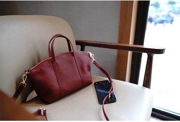 Taiwan Lee Kee Leather Goods Lee Kee original genuine leather handmade authentic cowhide dumplings genuine leather bag No. M1912 first layer cowhide bag leather original handmade genuine leather leather goods