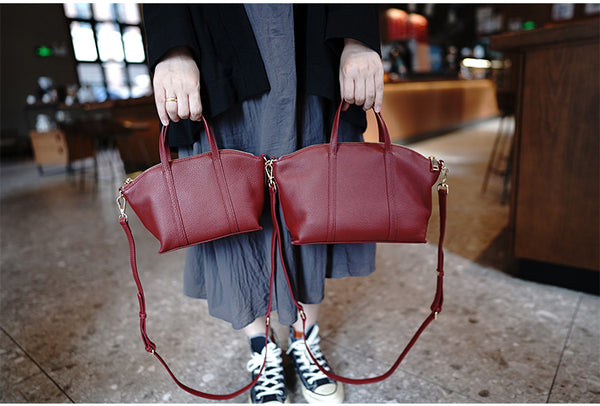 Taiwan Lee Kee Leather Goods Lee Kee original genuine leather handmade authentic cowhide dumplings genuine leather bag No. M1912 first layer cowhide bag leather original handmade genuine leather leather goods