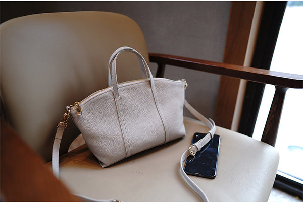 Taiwan Lee Kee Leather Goods Lee Kee original genuine leather handmade authentic cowhide dumplings genuine leather bag No. M1912 first layer cowhide bag leather original handmade genuine leather leather goods