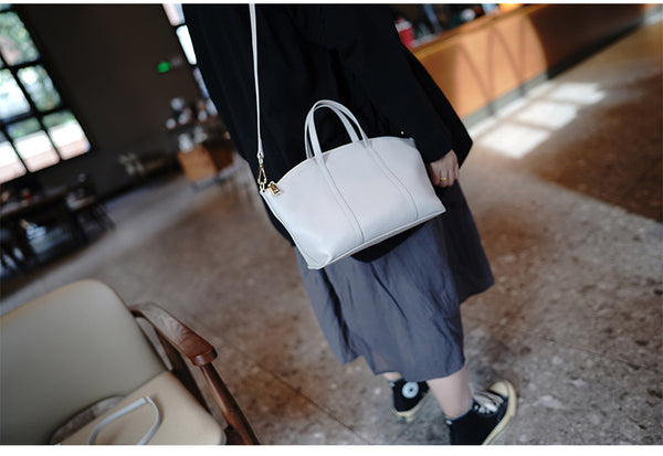 Taiwan Lee Kee Leather Goods Lee Kee original genuine leather handmade genuine leather bag with genuine cowhide leather dumpling M1912 first layer cowhide bag leather original handmade genuine leather leather goods