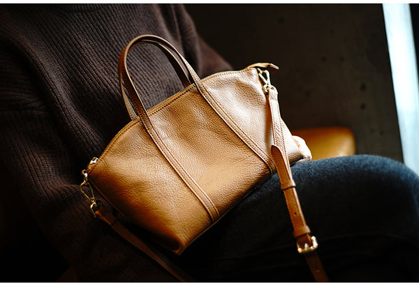 Taiwan Lee Kee Leather Goods Lee Kee original genuine leather handmade authentic cowhide dumplings genuine leather bag No. M1912 first layer cowhide bag leather original handmade genuine leather leather goods