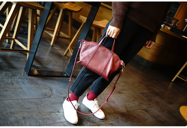 Taiwan Lee Kee Leather Goods Lee Kee original genuine leather handmade authentic cowhide dumplings genuine leather bag No. M1912 first layer cowhide bag leather original handmade genuine leather leather goods