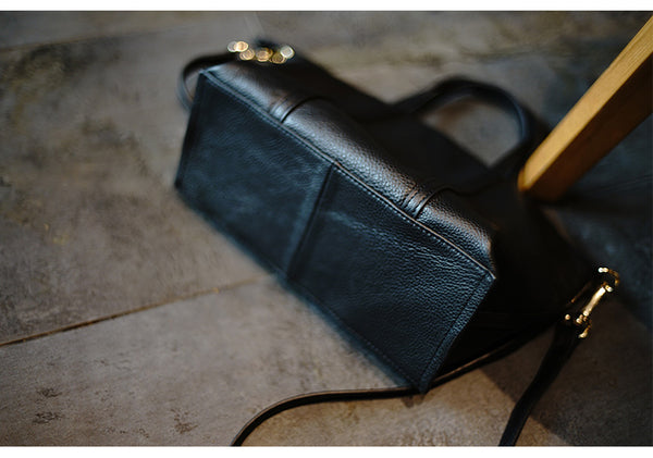 Taiwan Lee Kee Leather Goods Lee Kee original genuine leather handmade authentic cowhide dumplings genuine leather bag No. M1912 first layer cowhide bag leather original handmade genuine leather leather goods