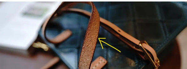 Taiwan Lee Kee Leather Goods Lee Kee Original handmade genuine leather Geometric なステッチ Shoulder oblique shoulder square bag No. M5502 First layer cowhide bag Leather Original handmade genuine leather Leather goods