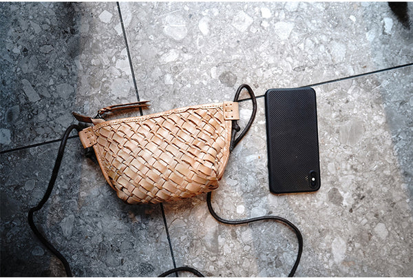 Taiwan Lee Kee Leather Goods Lee Kee original genuine leather handmade tree paste cow leather literary retro handwoven り shoulder bag M2015 first layer cowhide bag leather original handmade genuine leather leather goods