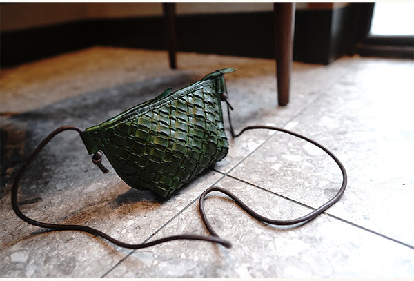 Taiwan Lee Kee Leather Goods Lee Kee original genuine leather handmade tree paste cow leather literary retro handwoven り shoulder bag M2015 first layer cowhide bag leather original handmade genuine leather leather goods