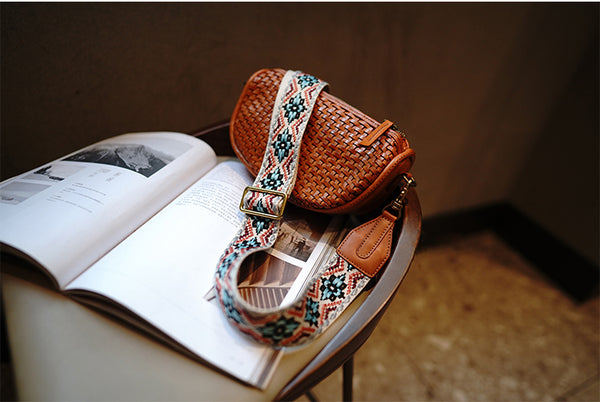 Taiwan Lee Kee Leather Goods Lee Kee original handmade leather ethnic style retro adjustable and removable colorful knitted bag wide shoulder strap No. M7012 first layer cowhide leather bag leather original handmade leather leather goods