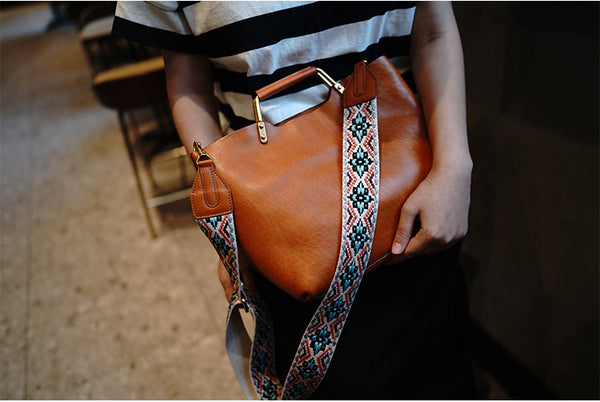 Taiwan Lee Kee Leather Goods Lee Kee original genuine leather handmade ethnic style retro adjustable and removable colorful knitted bag wide shoulder strap No. M7012 first layer cowhide leather bag leather original handmade genuine leather leather goods