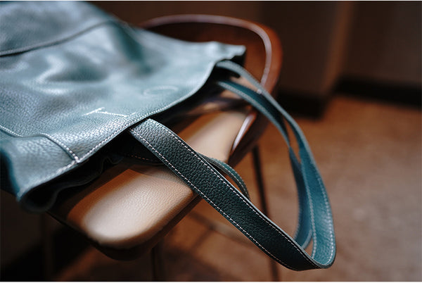 Taiwan Lee Kee Leather Goods Lee Kee Original Genuine Leather Handmade First-layer Soft Cowhide Retro Large Capacity Tote Bag No. M104 First-layer Cowhide Bag Leather Original Handmade Genuine Leather Leather Goods