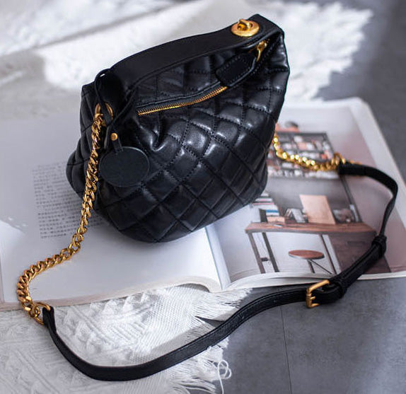 台灣李記皮具 李記 原創真皮手工       頭層牛皮 菱格鏈條 輕奢飯盒包030號原創手工真皮 皮件