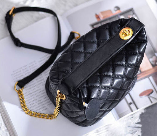 台灣李記皮具 李記 原創真皮手工       頭層牛皮 菱格鏈條 輕奢飯盒包030號原創手工真皮 皮件