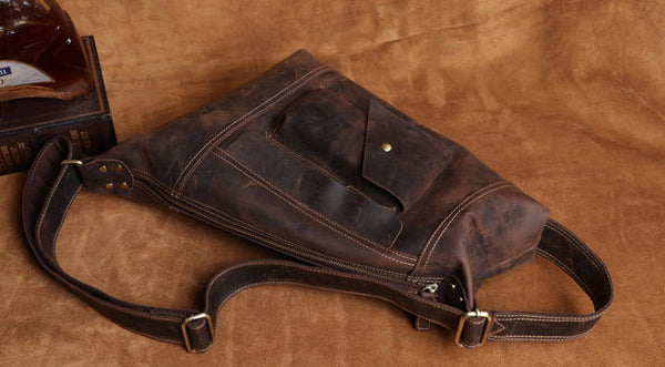 台灣李記皮具 李記 原創真皮手工 厳選のか瘋馬皮騎行機車旅行包0558號原創手工真皮 皮件