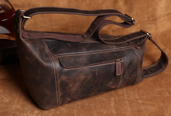 台灣李記皮具 李記 原創真皮手工 厳選のか瘋馬皮騎行機車旅行包0558號原創手工真皮 皮件