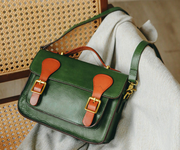 Taiwan Lee Kee Leather Goods Lee Kee Original Handmade Leather European and American Vintage Vegetable Tanned Cow Leather Messenger Bag No. 11040 Original Handmade Leather Leather Goods