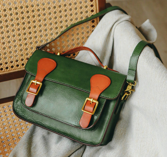 Taiwan Lee Kee Leather Goods Lee Kee Original Handmade Leather European and American Vintage Vegetable Tanned Cow Leather Messenger Bag No. 11040 Original Handmade Leather Leather Goods