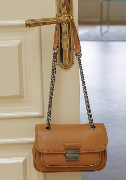 台灣李記皮具 李記 原創真皮手工 高級感の小人数本革女性バッ小方形包23012號原創手工真皮 皮件