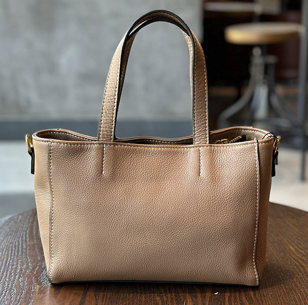 Taiwan Lee Kee Leather Goods Lee Kee Original Handmade ของแท้หนัง Vintage Soft Cowhide Simple Side กระเป๋าเป้สะพายหลัง หมายเลข 23017 Original Handmade หนังแท้ สินค้าเครื่องหนัง