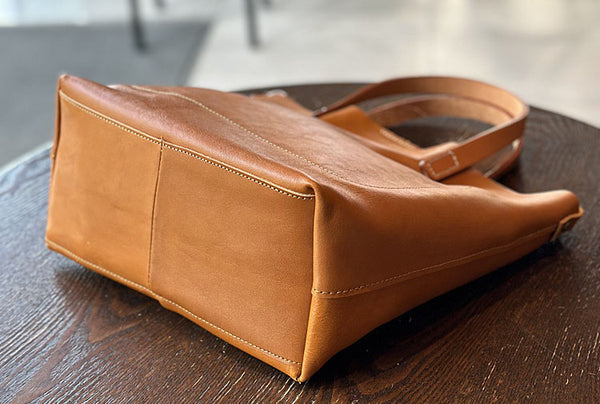 Taiwan Lee Kee Leather Goods Lee Kee Original Handmade Leather Japanese Style Simple Retro Style Tote Bag No. 23033 Original Handmade Leather Goods