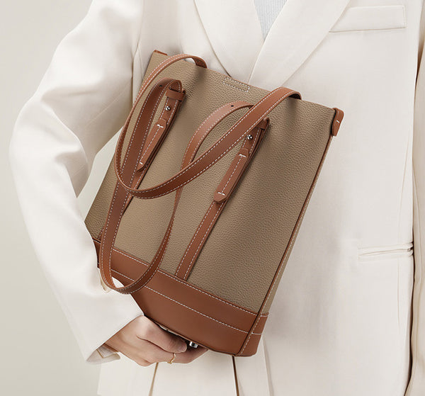 สินค้าเครื่องหนัง Lee Kee ของไต้หวัน Lee Kee หนังแท้ทำด้วยมือระดับไฮเอนด์กระเป๋าเป้สะพายหลังด้านข้างหนังวัวชั้นแรกหมายเลข 2379 หนังแท้ทำด้วยมือต้นฉบับสินค้าเครื่องหนัง