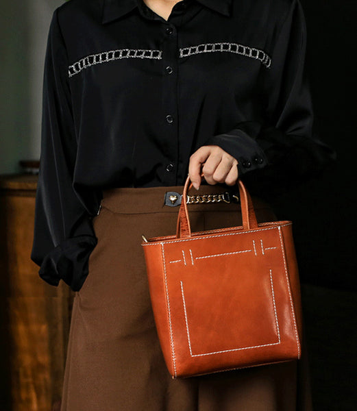 Taiwan Lee Kee Leather Goods Lee Kee original handmade genuine leather high oil mirror vegetable tanned leather small square bag No. 30162 original handmade genuine leather leather goods