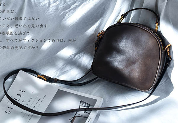 Taiwan Lee Kee Leather Goods Lee Kee Original Handmade Leather Japanese Line Smooth Retro Eyes Small Round Bag No. 316 Original Handmade Leather Goods