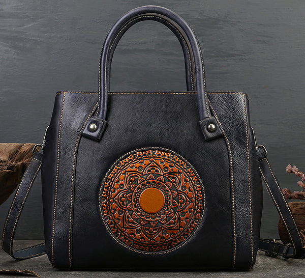 Taiwan Lee Kee Leather Goods Lee Kee Original Handmade Leather Retro Totem Multi-compartment Tote Bag No. 3299 Original Handmade Leather Leather Goods
