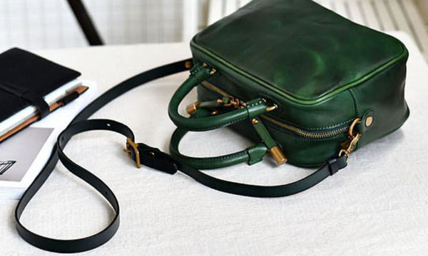 台灣李記皮具 李記 原創真皮手工 四季を通じて背負う手提包355號原創手工真皮 皮件