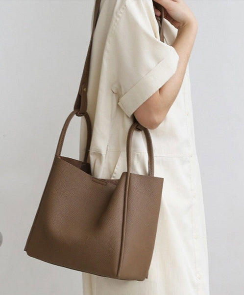 Taiwan Lee Kee Leather Goods Lee Kee original handmade leather soft and glutinous casual casual simple leather bucket bag No. 5126 original handmade leather goods