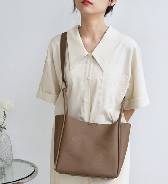 台灣李記皮具 李記 原創真皮手工 軟糯糯の休閒簡約真皮水桶包5126號原創手工真皮 皮件