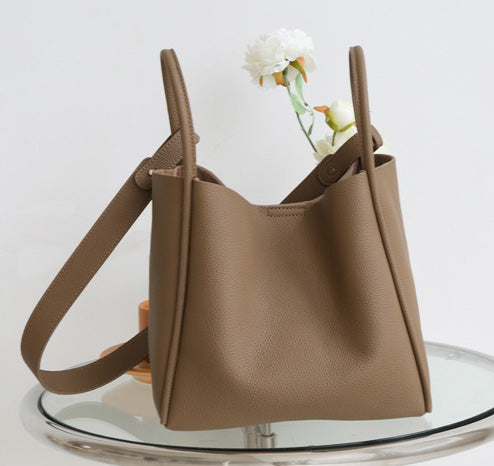 台灣李記皮具 李記 原創真皮手工 軟糯糯の休閒簡約真皮水桶包5126號原創手工真皮 皮件