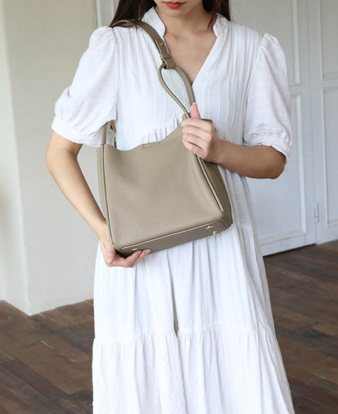 台灣李記皮具 李記 原創真皮手工 軟糯糯の休閒簡約真皮水桶包5126號原創手工真皮 皮件