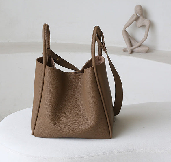 台灣李記皮具 李記 原創真皮手工 軟糯糯の休閒簡約真皮水桶包5126號原創手工真皮 皮件