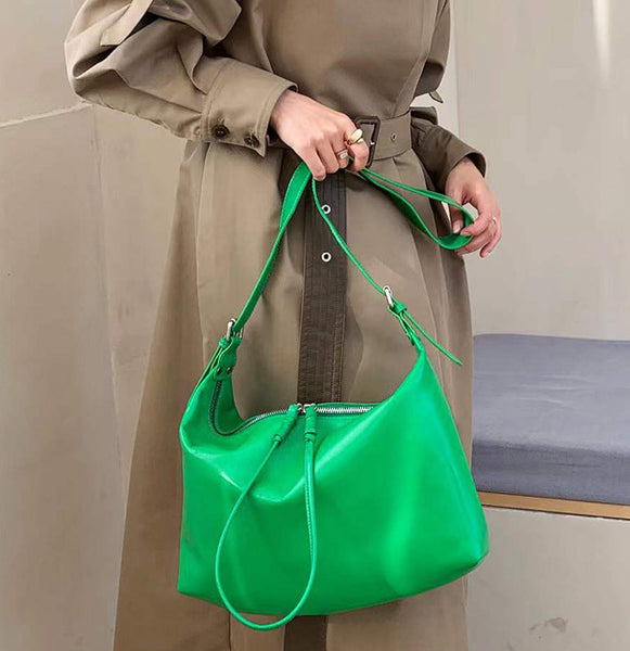 Taiwan Lee Kee Leather Goods Lee Kee original handmade leather European and American retro design crossbody bag No. 5248 original handmade leather goods