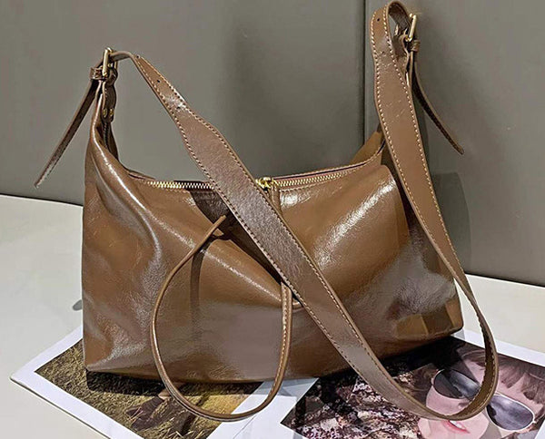 Taiwan Lee Kee Leather Goods Lee Kee original handmade leather European and American retro design crossbody bag No. 5248 original handmade leather goods