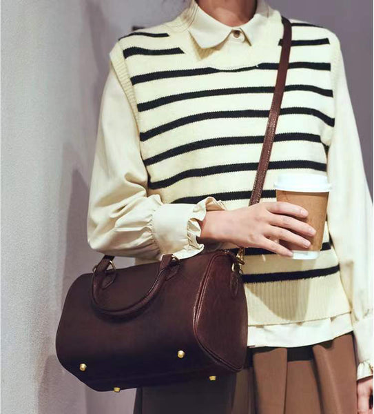 Taiwan Lee Kee Leather Goods Lee Kee original handmade genuine leather first layer vegetable tanned leather ヘッ vintage Boston handbag No. 64200 original handmade genuine leather leather goods