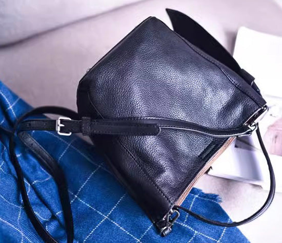 台灣李記皮具 李記 原創真皮手工 簡単百搭款 極簡風格 手提包8-759號原創手工真皮 皮件