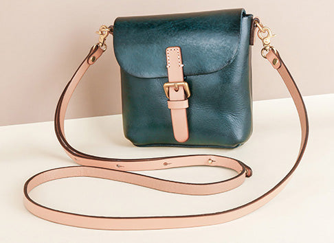 台灣李記皮具 李記 原創真皮手工 植なめし皮レトロ復古手機包8890號原創手工真皮 皮件