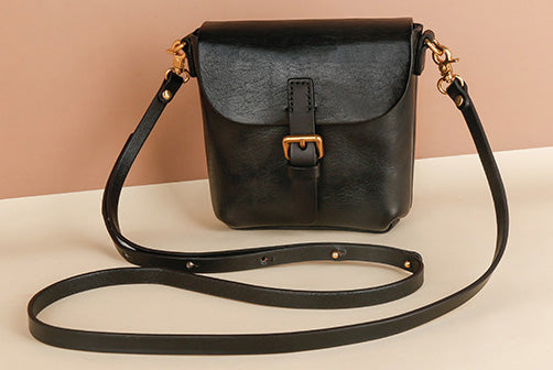 台灣李記皮具 李記 原創真皮手工 植なめし皮レトロ復古手機包8890號原創手工真皮 皮件