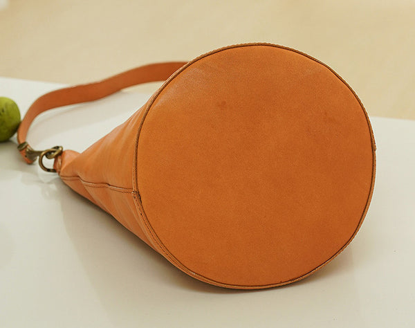 Taiwan Lee Kee Leather Goods Lee Kee original handmade genuine leather high-end large-capacity cowhide leather commuter tote bag No. 9300 original handmade genuine leather leather goods