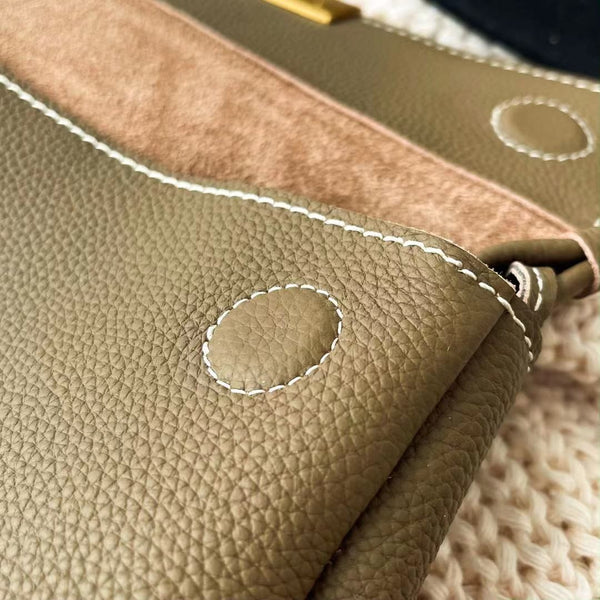 台灣李記皮具 李記 原創真皮手工 韓国版本物のバ手作り單肩包953號原創手工真皮 皮件